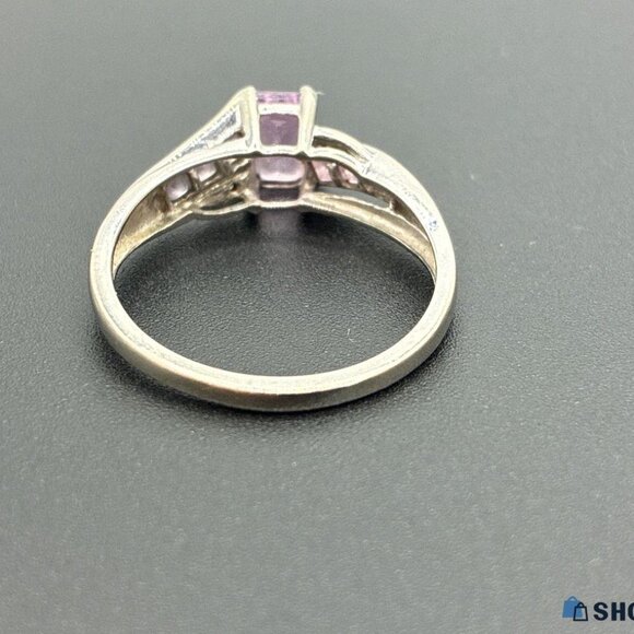 10K White Gold Semi-Precious Ring - Size 7==1.95 GRAMS== - Picture 9 of 12